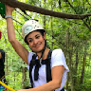 Meet your Posher, Andrea